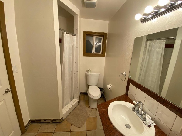 Westwind Lodge image 29